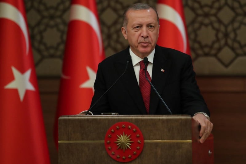 Erdogan appelle au boycott des produits electroniques americains