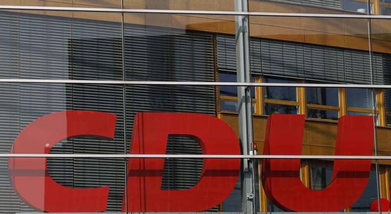 Les partis allemands esperent un accord sur les grandes lignes vendredi