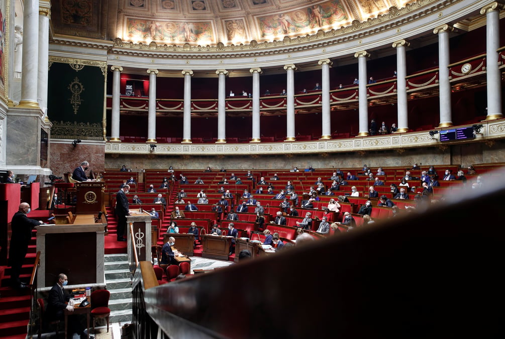France: les deputes adoptent le projet de loi sur les principes republicains