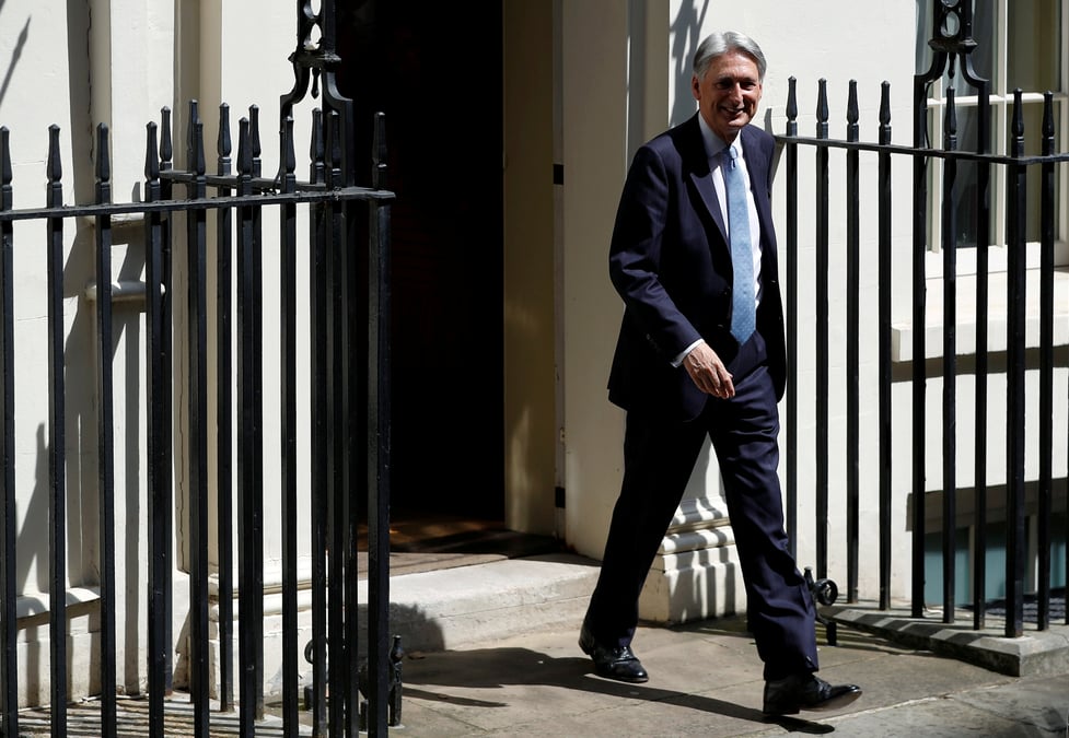 Philip hammond, ministre des finances de may, renonce aux elections du 12 decembre