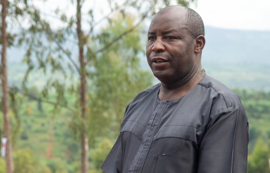 Le candidat du parti au pouvoir remporte la presidentielle au burundi