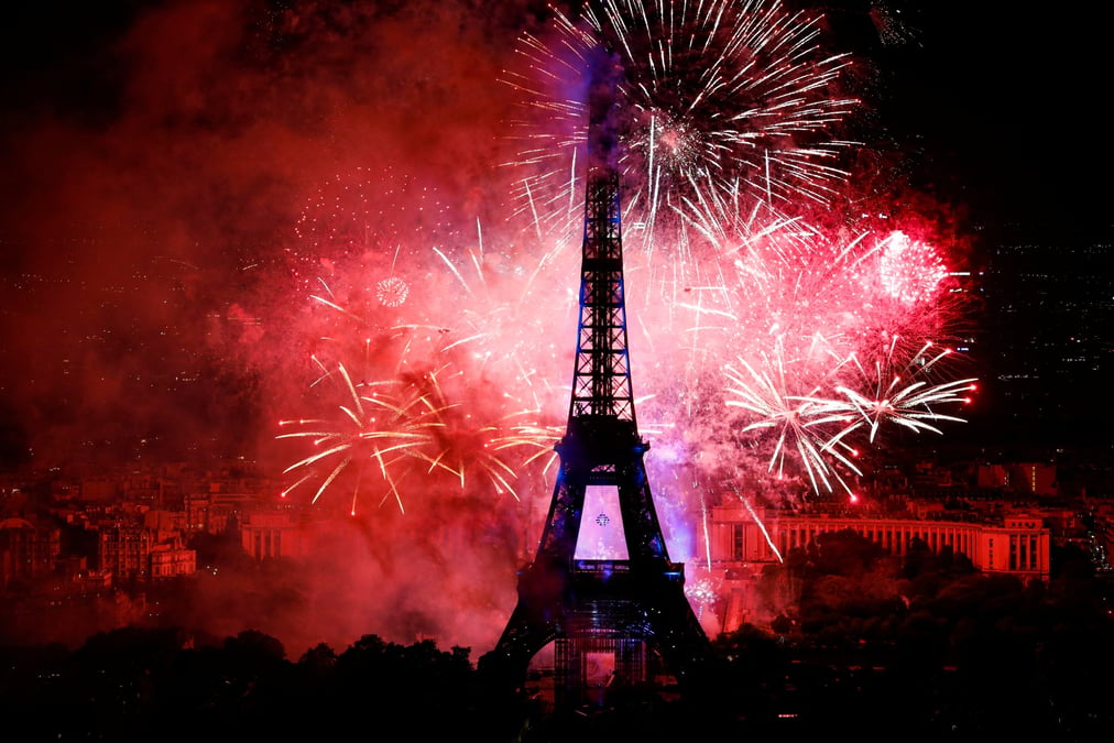 Coronavirus : paris annule le feu d'artifice du nouvel an