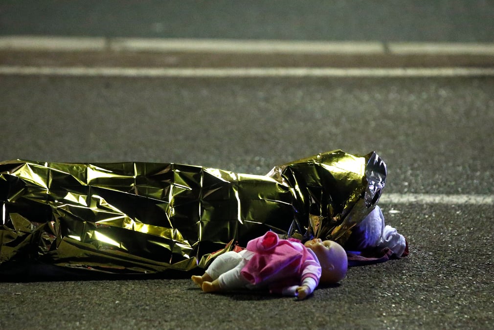 Nombreux enfants et etrangers parmi les victimes de l'attentat a nice