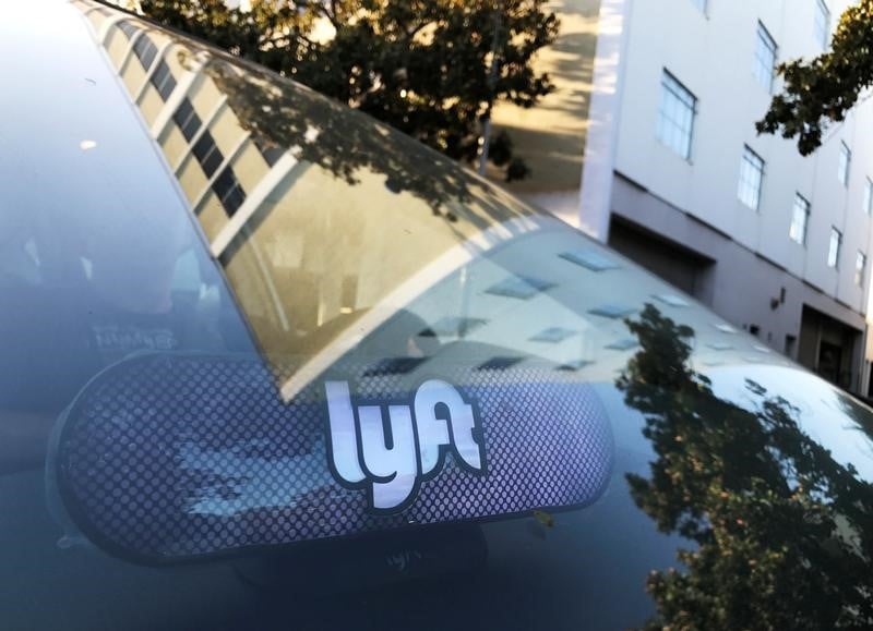 Alphabet a reuni 1 milliard de dollars pour lyft