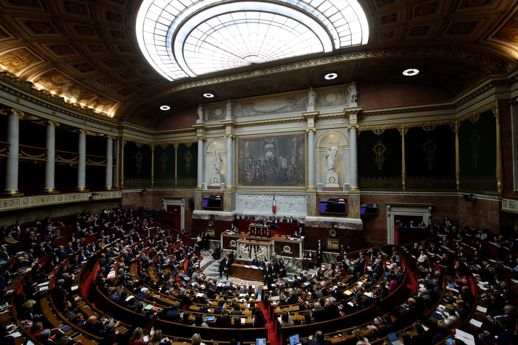 L'assemblee vote la resiliation sans frais de la complementaire sante