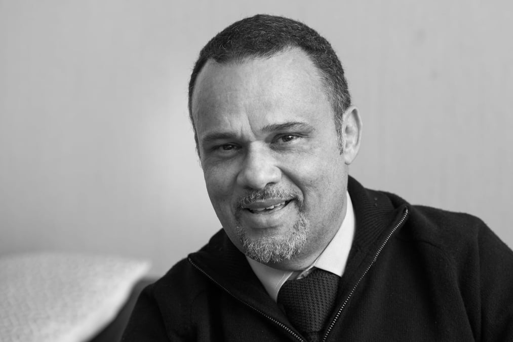 Représentant Résident du PNUD au Cameroun, Jean Luc Stalon est doctorant sur la croissance élitiste.
