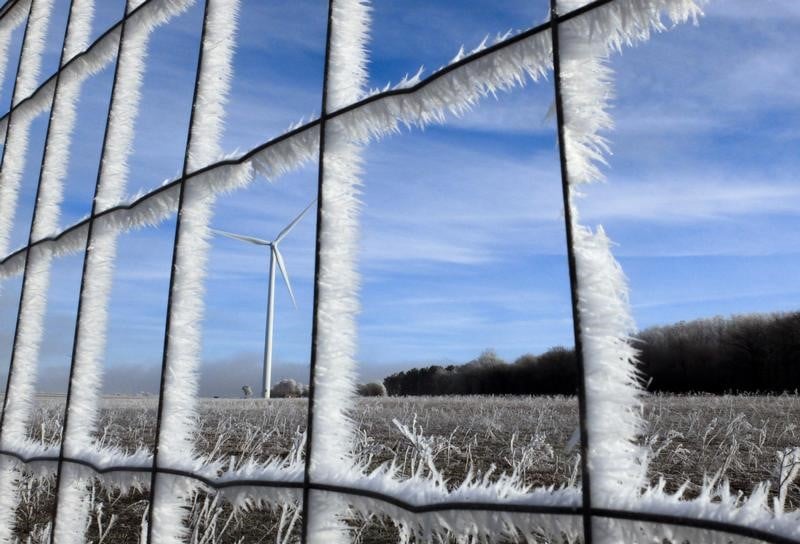 Eoliennes: le personnel de vergnet sa en appelle a l'etat