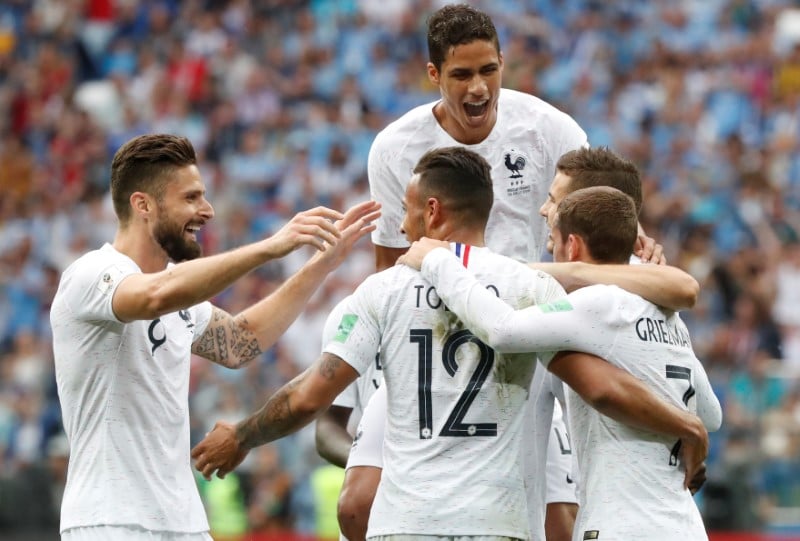 Football: la france dans le dernier carre de la coupe du monde