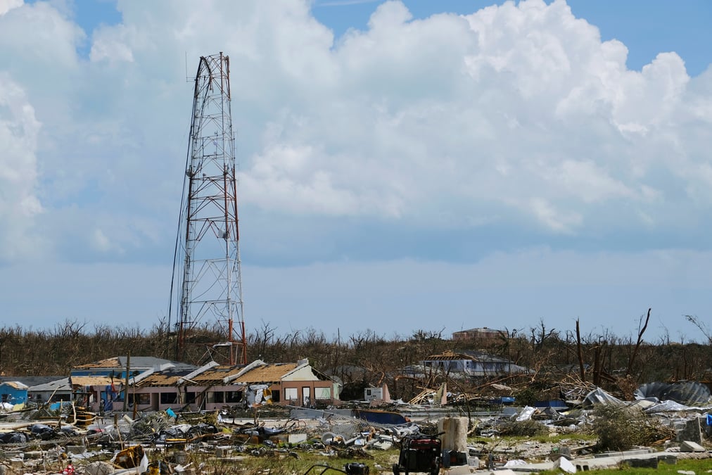 Le bilan de l'ouragan dorian aux bahamas s'alourdit a 20 morts