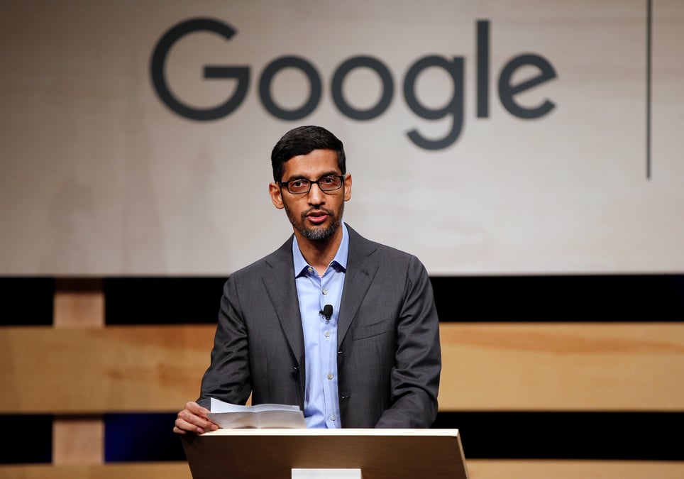 Le patron de google promu a la tete d'alphabet, les cofondateurs prennent du recul