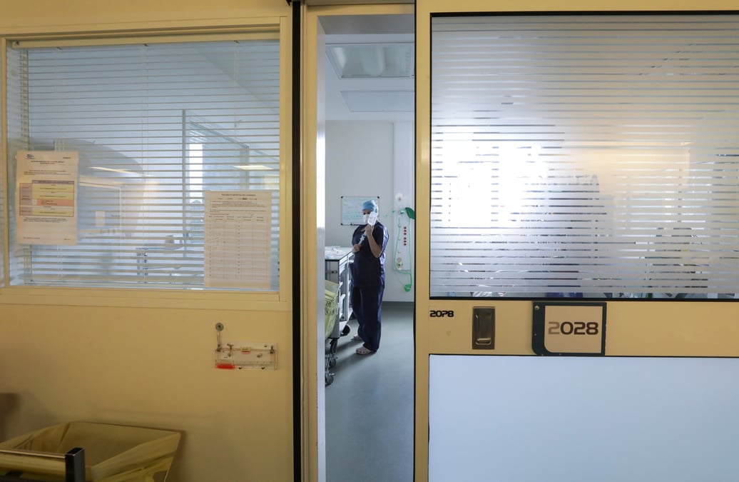 Coronavirus: la france fait etat de plus de 3.500 personnes en reanimation