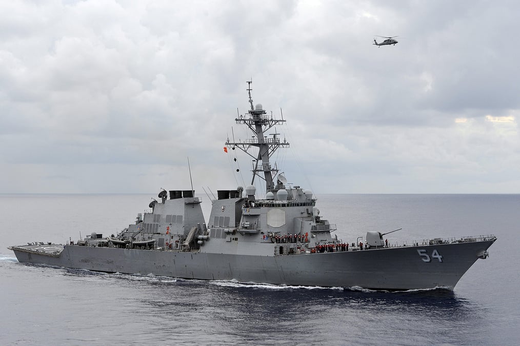 La chine affirme qu'un navire de guerre americain a penetre illegalement dans ses eaux territoriales