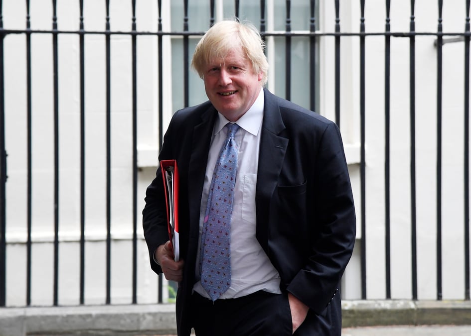 Johnson n'exclut pas un "effondrement" du brexit