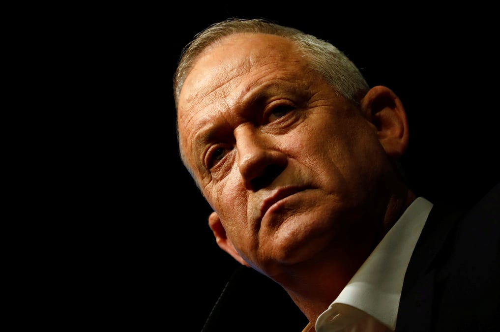 Gantz et netanyahu d'accord pour former un gouvernement d'union nationale