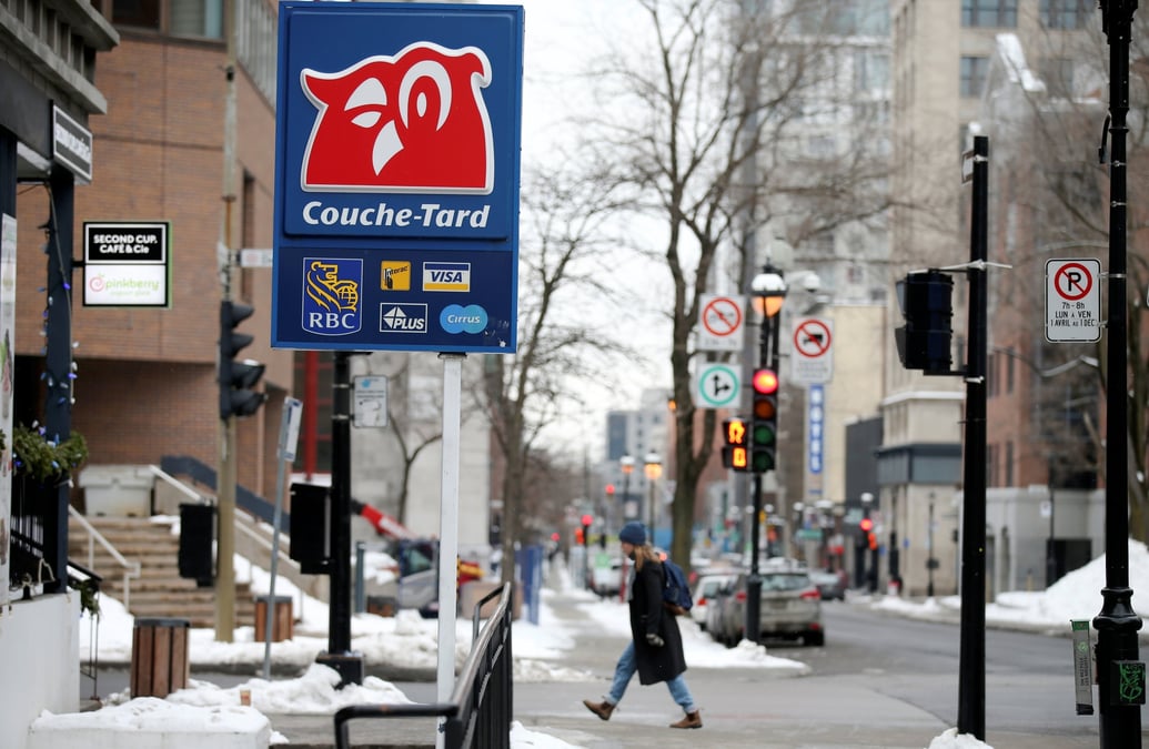 Bruno le maire demeure reticent a un rapprochement couche-tard/carrefour