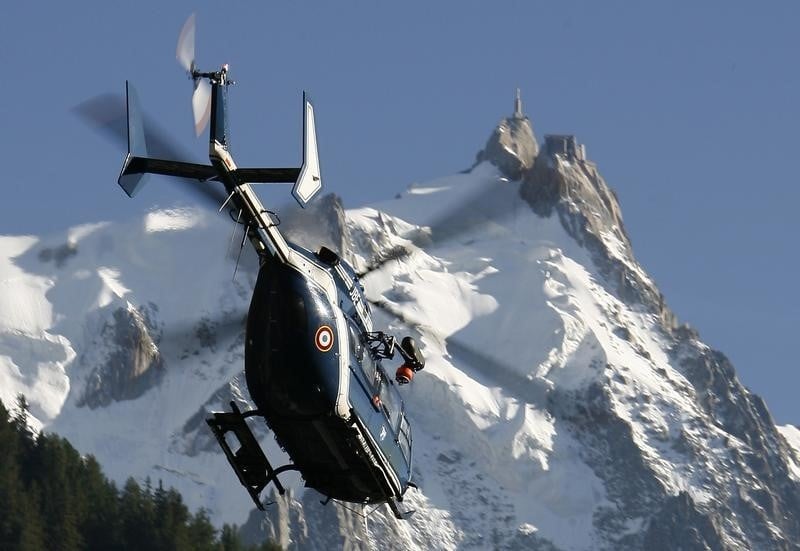 Les corps de cinq alpinistes retrouvés dans les Alpes