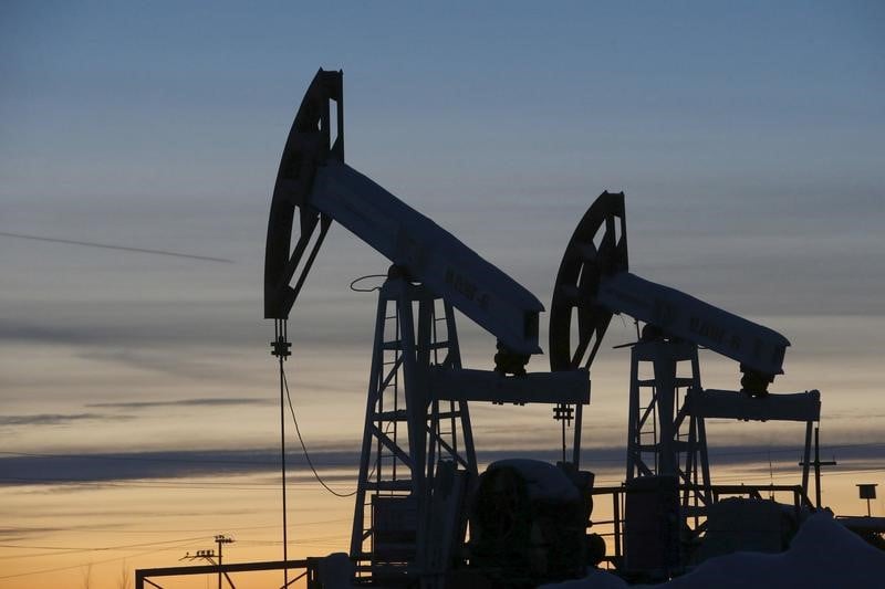 L'opep songe a prolonger de neuf mois l'accord petrolier