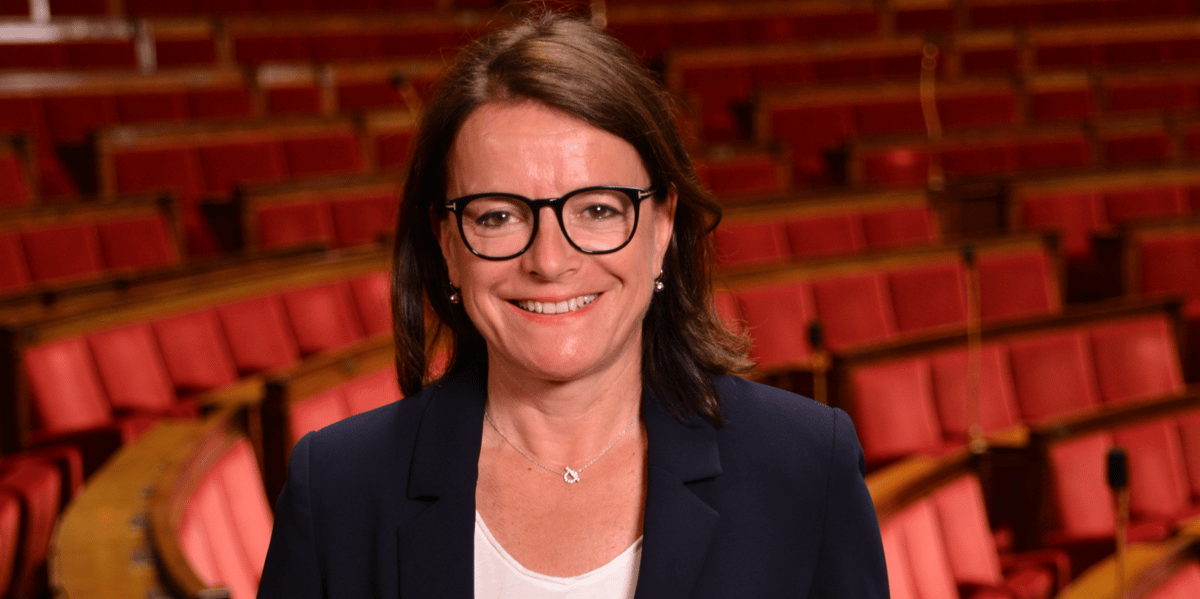 Dans la deuxième circonscription de Rennes, la chef de file de la fédération de Renaissance en Ille-et-Vilaine se retrouve en ballotage serré.
