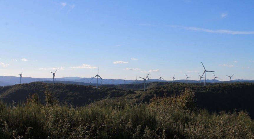 Le parc éolien de Lunas (Hérault), exploité par ERL-Valeco, échappe à l'injonction de démantèlement.