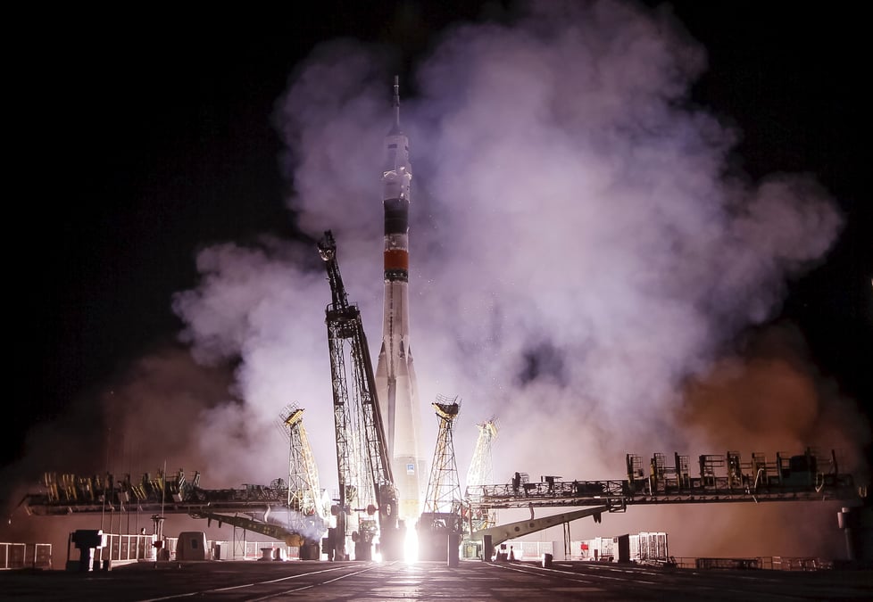 Un nouvel equipage rejoint la station spatiale internationale
