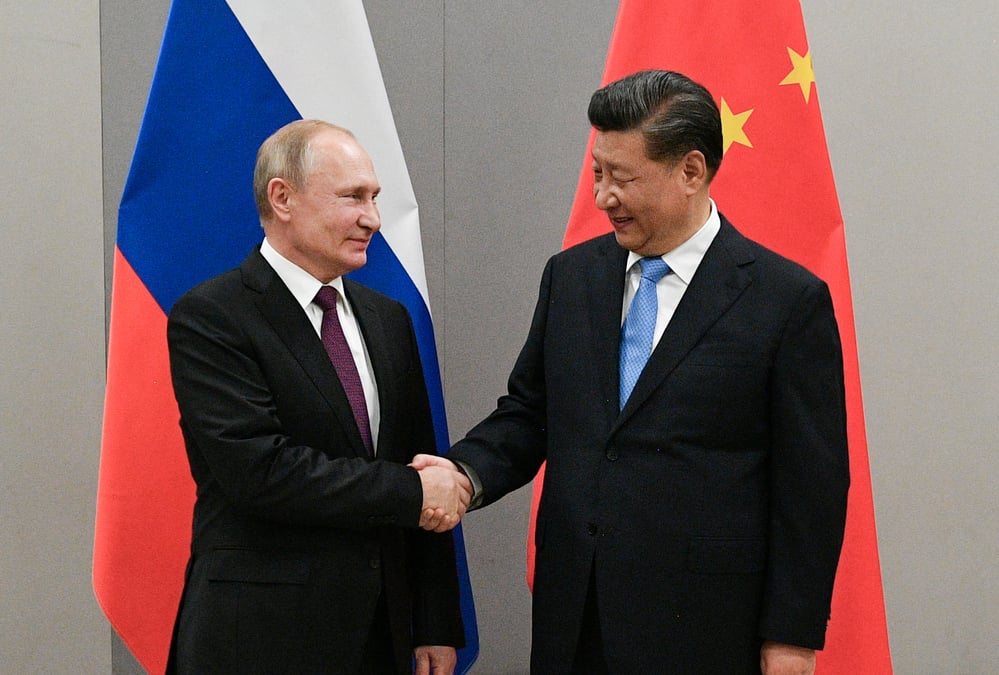 Moscou et pekin prolongent leur traite d'amitie de cinq annees, selon le kremlin