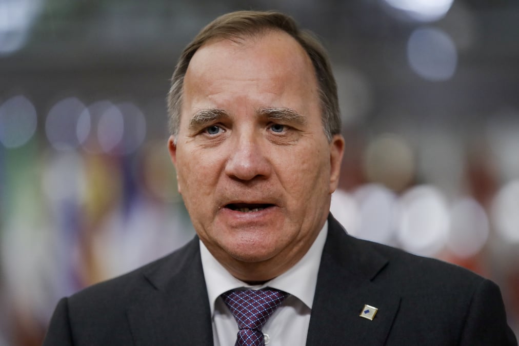 Lofven a nouveau charge de former un gouvernement en suede