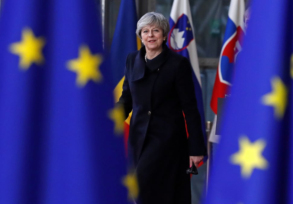 May : le brexit se fera malgre le revers essuye aux communes