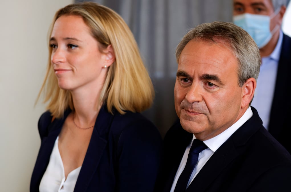 Confortee par les regionales, la droite veut peser sur la presidentielle