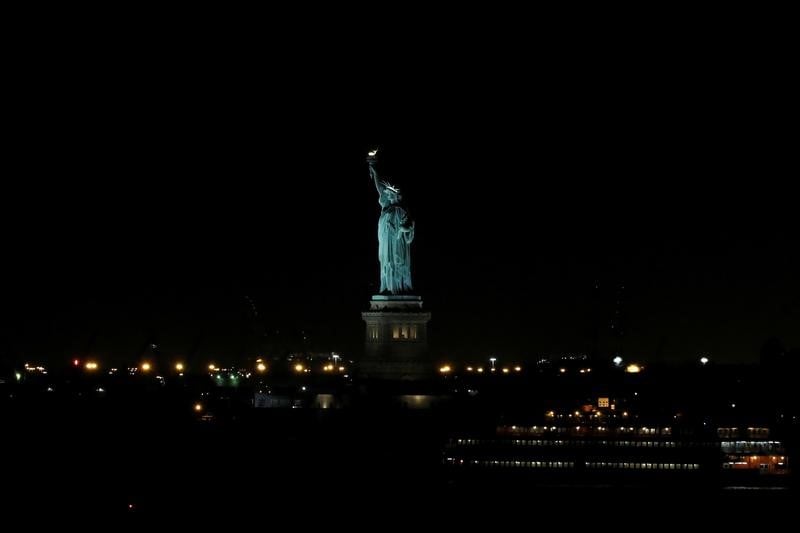 La politique de trump pese sur les reservations de voyages vers les usa