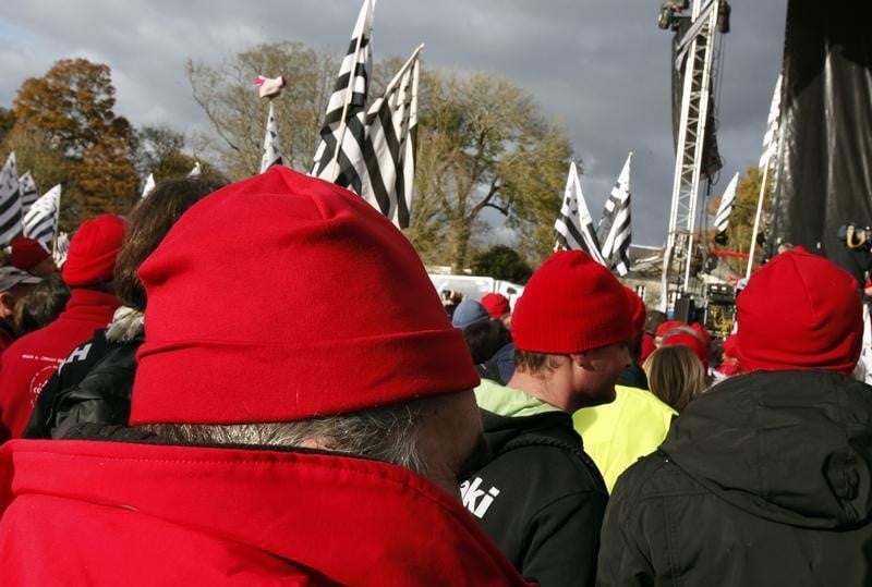 Un an de prison ferme requis contre des Bonnets rouges