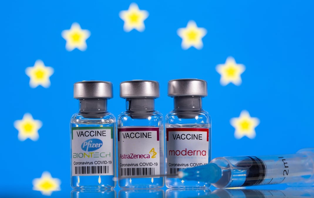 Coronavirus: l'ue prevoit de commander 1,8 milliard de rappels de vaccins