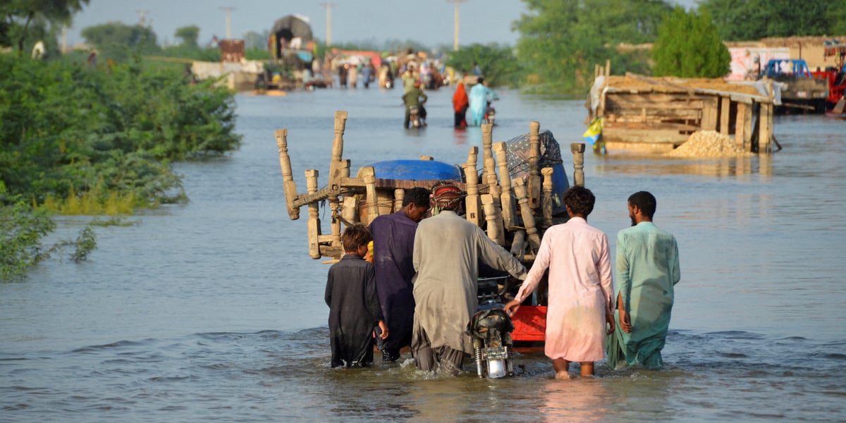 Pakistan: au moins 10 milliards de dollars de pertes a cause des inondations
