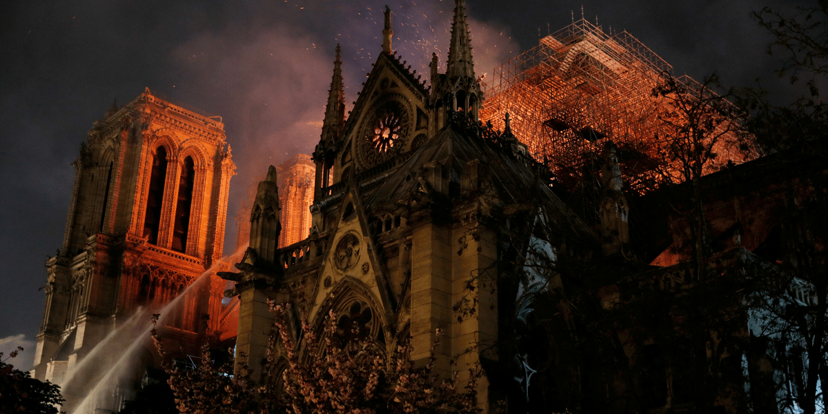Notre-dame: l'enquete ouverte pour "destruction involontaire"