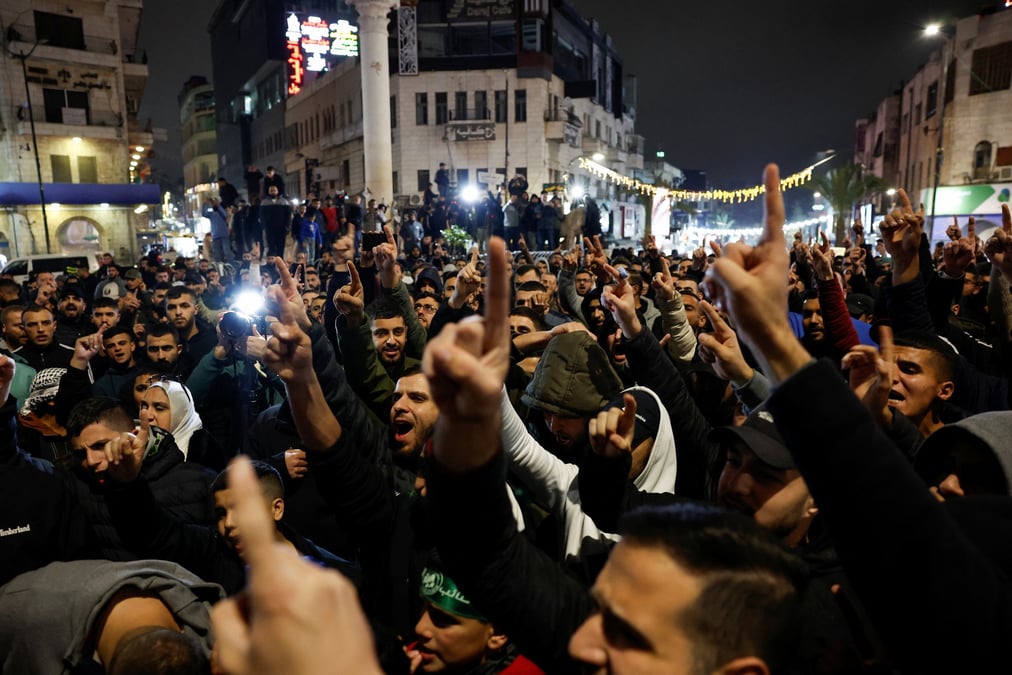 Manifestation des palestiniens contre l'assassinat d'un haut responsable du hamas, saleh al-arouri, a ramallah
