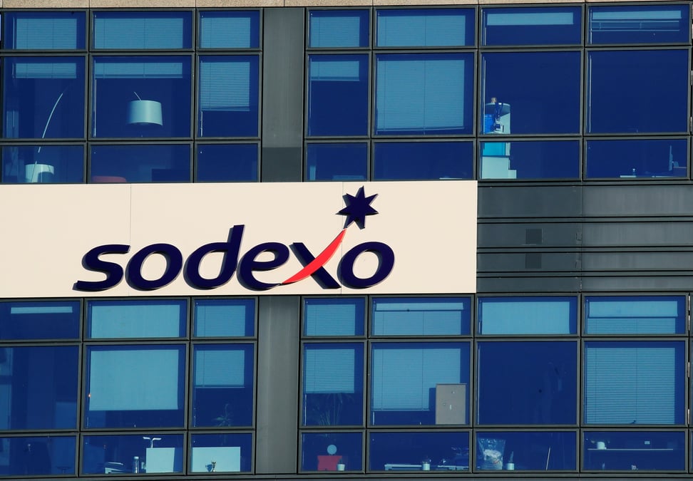 Sodexo reduit ses previsions, citant des incertitudes liees au covid et la guerre en ukraine