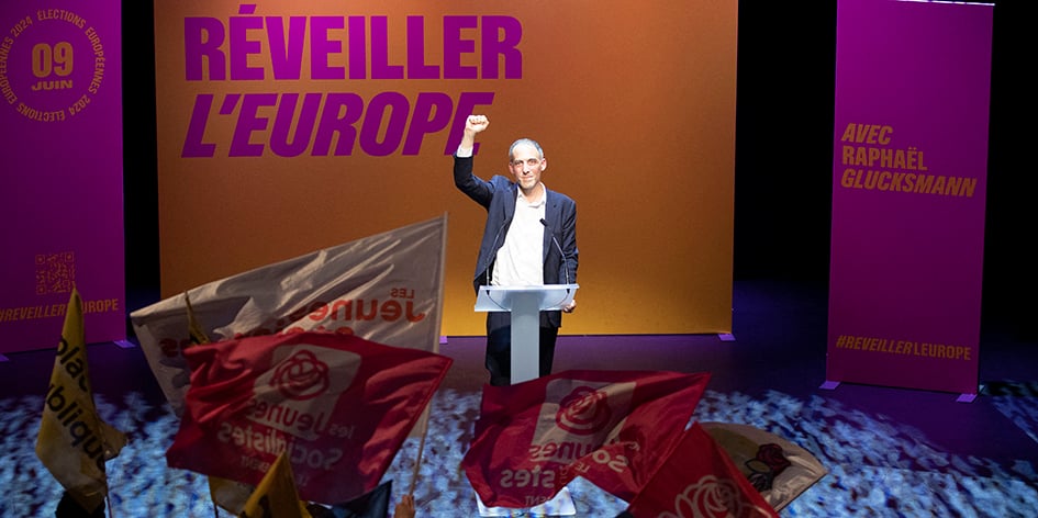 Raphaël Glucksmann en meeting mercredi à Rouen.