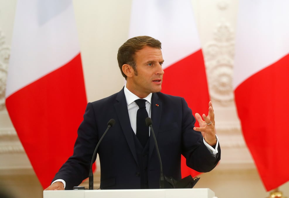 Il faut etre pragmatique et soutenir le peuple bielorusse, dit macron