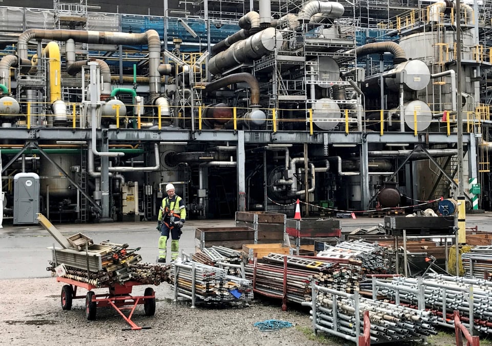 Photo d'archives d'un employe de l'usine d'ammoniac de yara a porsgrunn