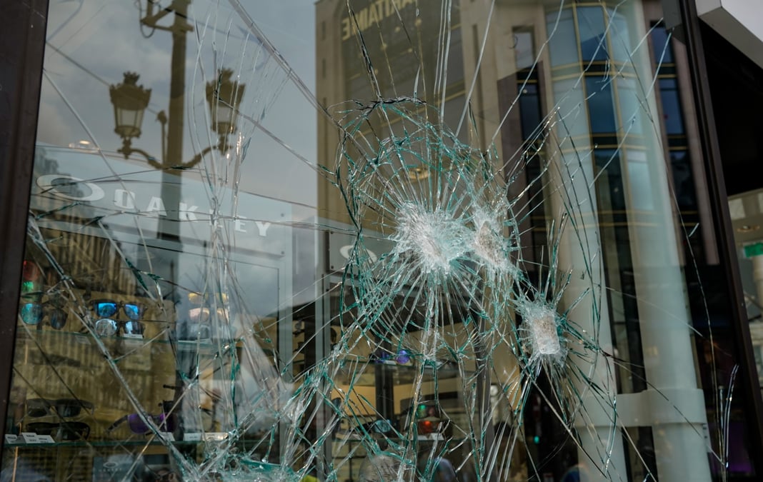 De nombreux commerçants ont été victimes des émeutes ces derniers jours.