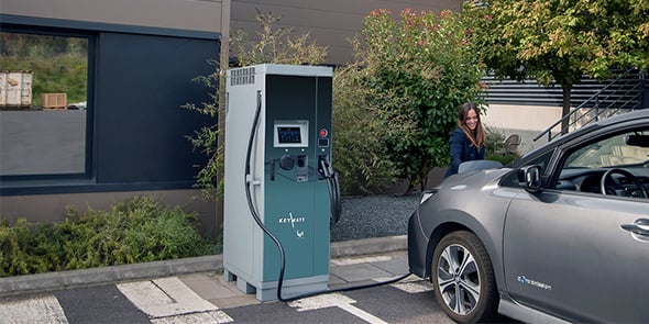 IES Synergy lance la Keywatt 50, station 50 kW