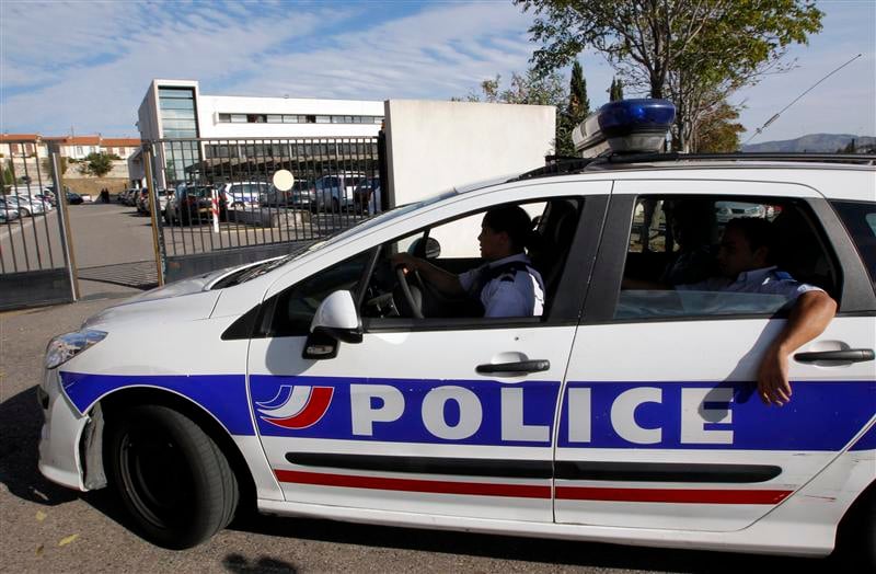 Valls valide les sanctions contre six policiers marseillais