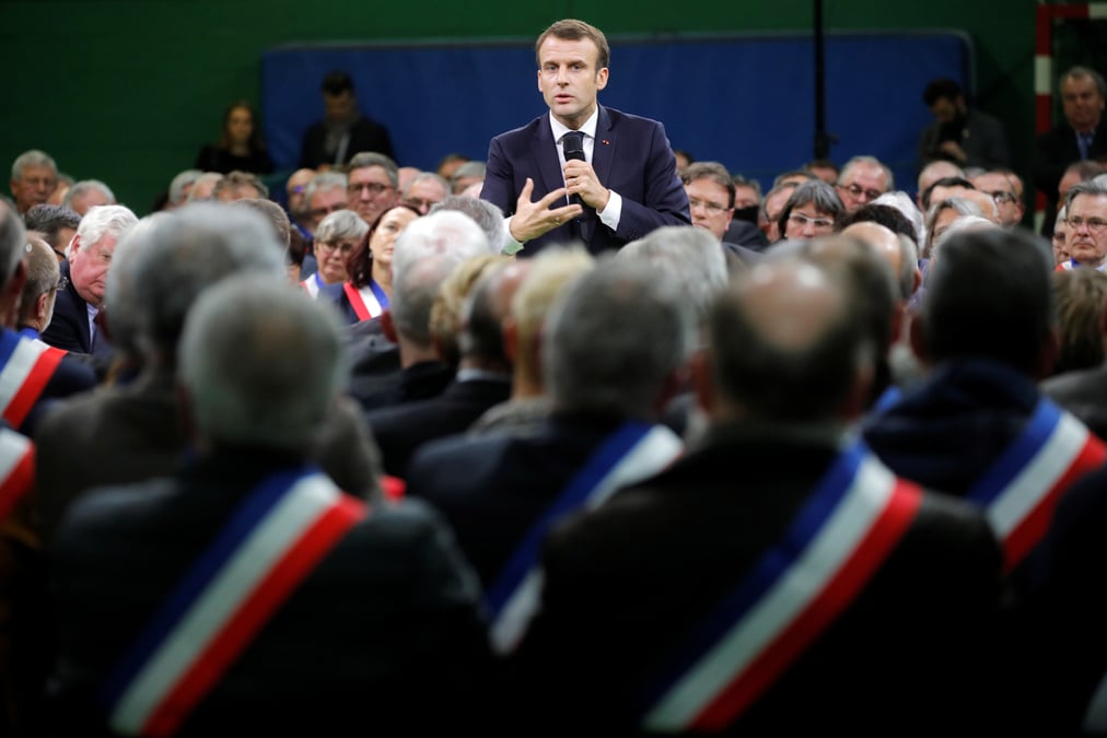 Les francais veulent des medecins a proximite et moins d'impots