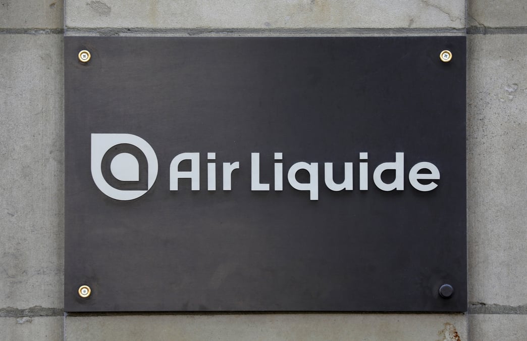 Air liquide quitte la russie, va transferer ses activites aux dirigeants locaux