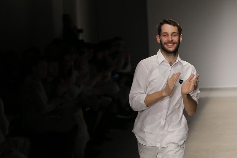 Macron invite les createurs de mode lundi a l'elysee