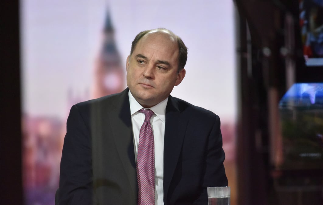 La gb dit avoir effectue des frappes contre des militants de l'ei en irak le mois dernier