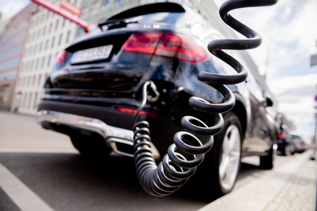 Plug-in hybrid car, voiture hybride rechargeable