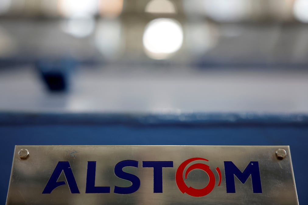 Le logo alstom