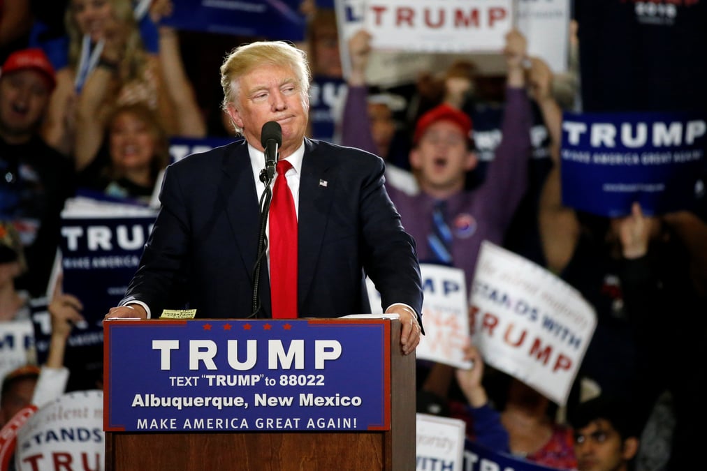 Trump multiplie les attaques personnelles contre clinton