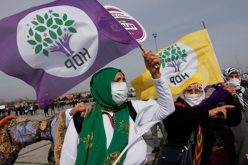 Turquie: la justice ouvre la voie a une interdiction du parti pro-kurde