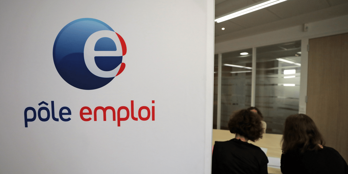 Vers la reconduction du directeur de pole emploi